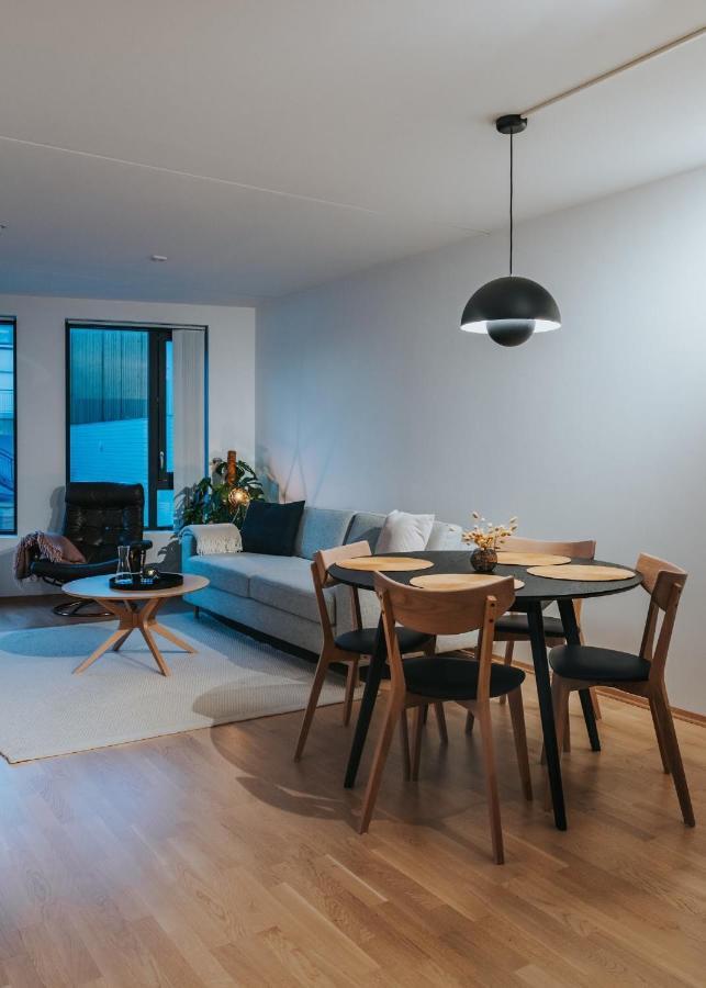 Lofoten Suiteapartments Svolvær Exteriör bild